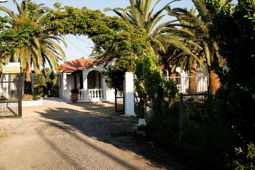 Paradise Village Roda  Luaran gambar